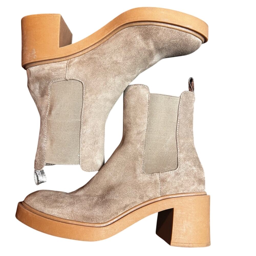 Dolce Vita Gage Crepe Suede Chunky Block Heel Ankle Boot Size 9 M y2K Western - Picture 2 of 16